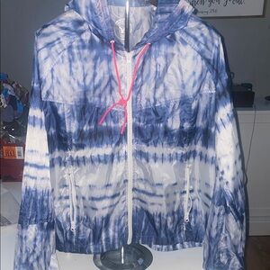 American Eagle Blue and White Tie-Dye Windbreaker Length 22”, Pit to Pit 21”
